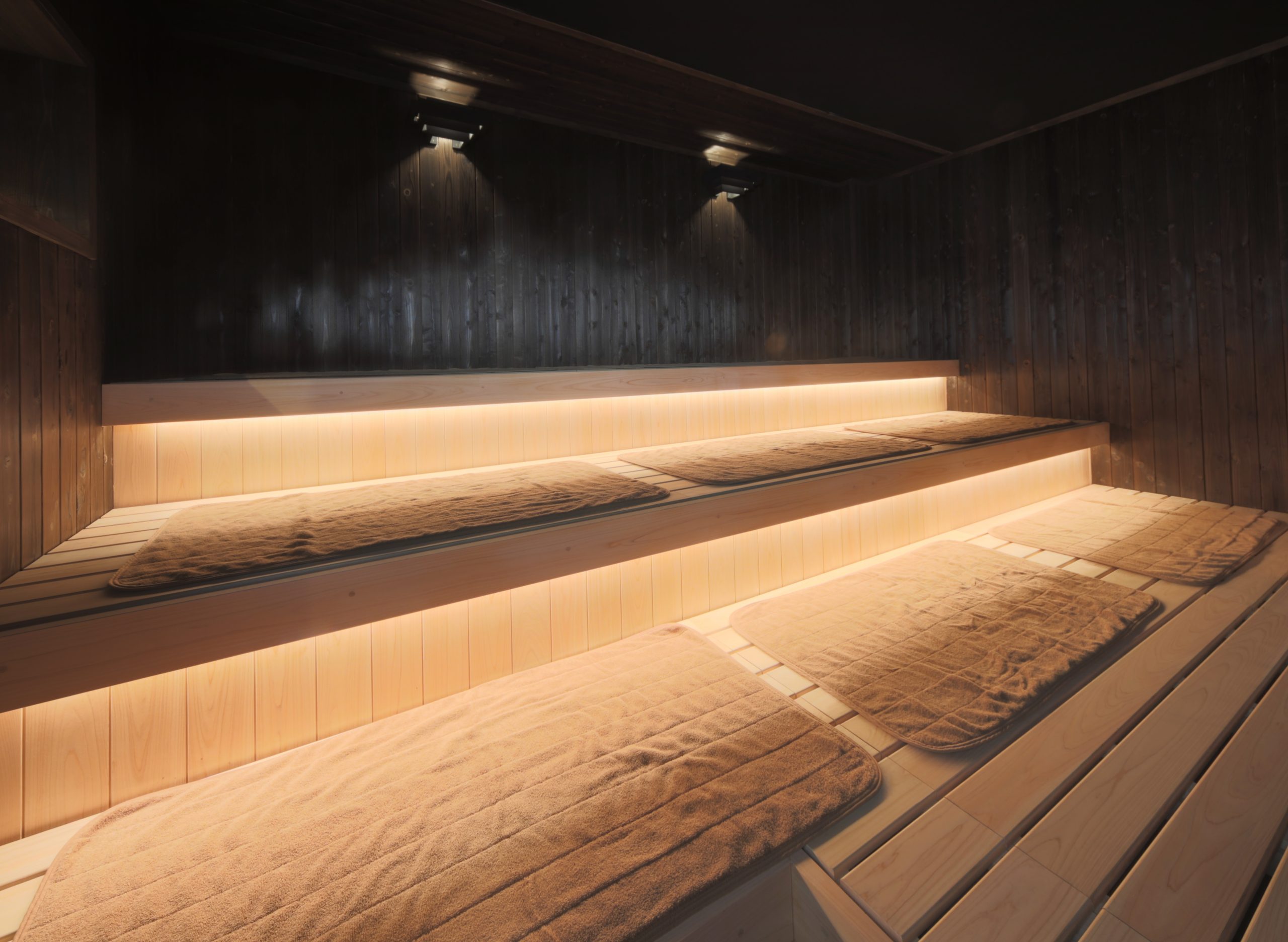 熱気房（瞑想サウナ）